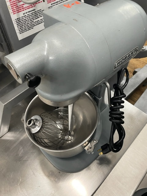 Reconditioned/Used: Hobart, N50, 5Qt Mixer